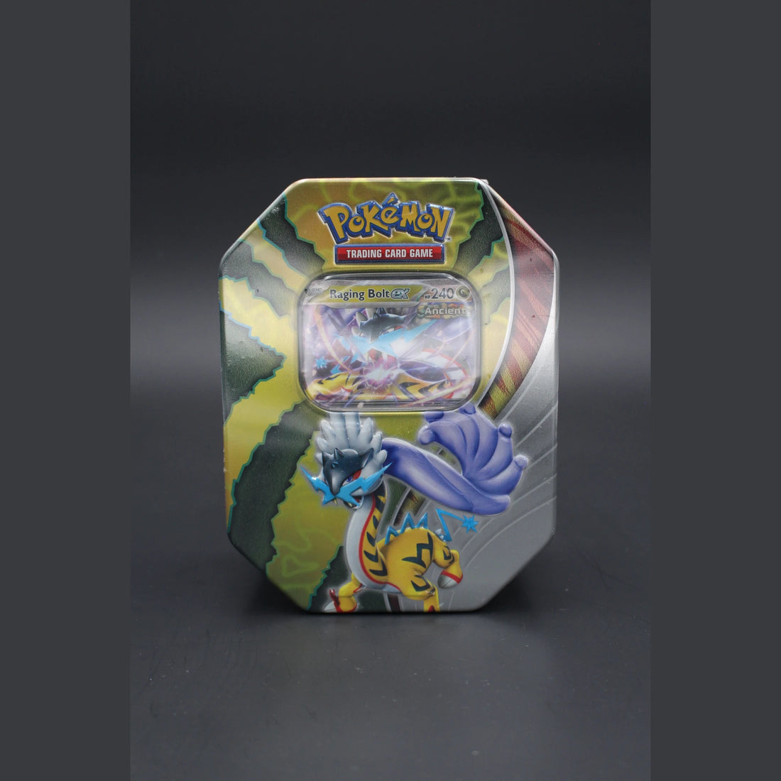 Pokémon TCG: Paradox Destinies Tin Raging Bolt ex · Englisch · Originalverpackt - Bild 1
