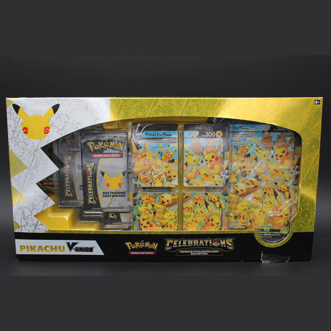 Celebrations Premium-Spielunterlagen-Kollektion Pikachu V-Union · Deutsch · Sealed OVP - Bild 1