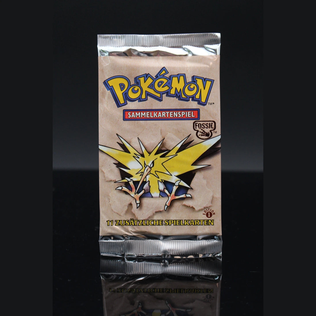 Fossil Booster (Edition 1) - Zapdos 1st Edition · Deutsch · Sealed OVP - Bild 1