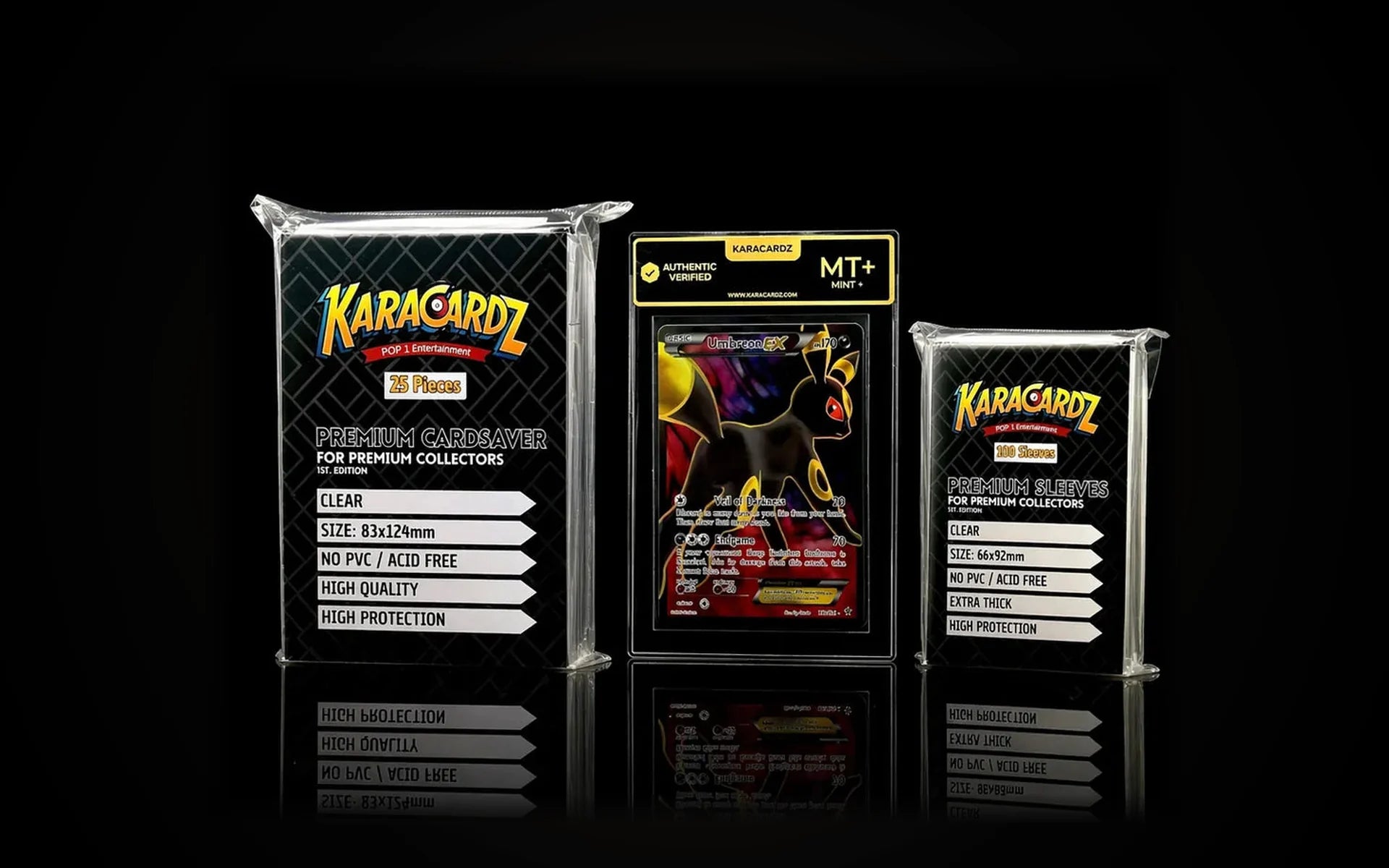KaraCardz Premium Sleeves, PSA-Slab und Premium Cardsaver auf schwarzem Hintergrund